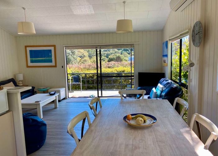  at 472A Sea View Rd, Onetangi, Waiheke Island, Auckland