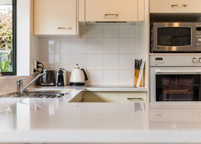  at 2/45 Brunswick ST, Hutt Central, Lower Hutt