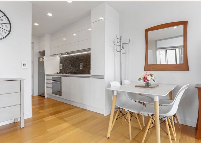  at 605/10 Lion Place, Epsom, Auckland