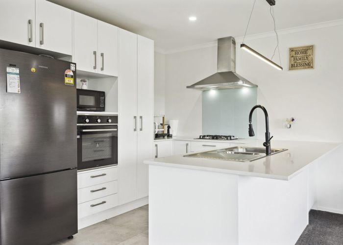  at 25 Whareatua Avenue, Takanini, Auckland