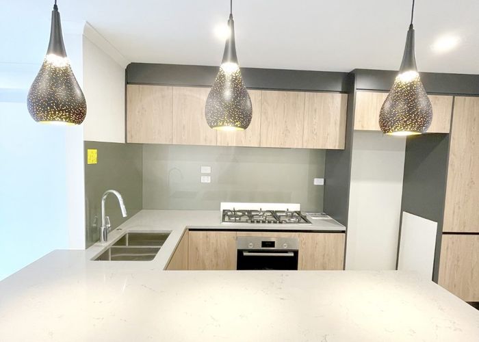  at 2/11 Celeste Place, Totara Vale, Auckland
