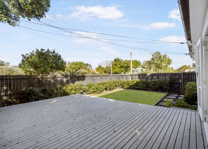  at 223A Riverside Avenue, Point England, Auckland
