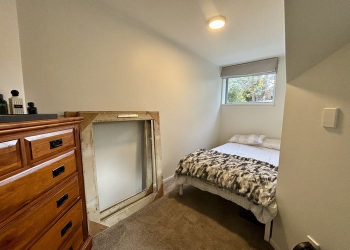  at 1/11 Taipari Road, Te Atatu Peninsula, Waitakere City, Auckland