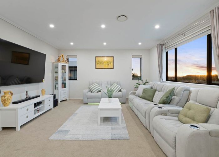  at 21 Dawood Place, The Gardens, Manukau City, Auckland