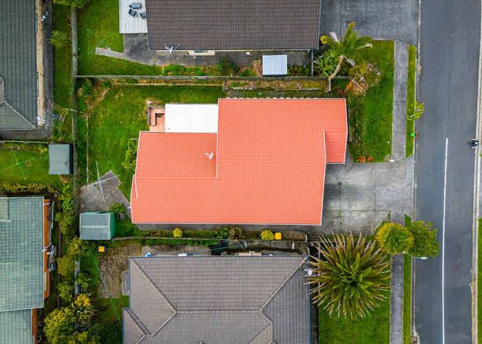  at 4 Parkridge Way, Henderson, Auckland