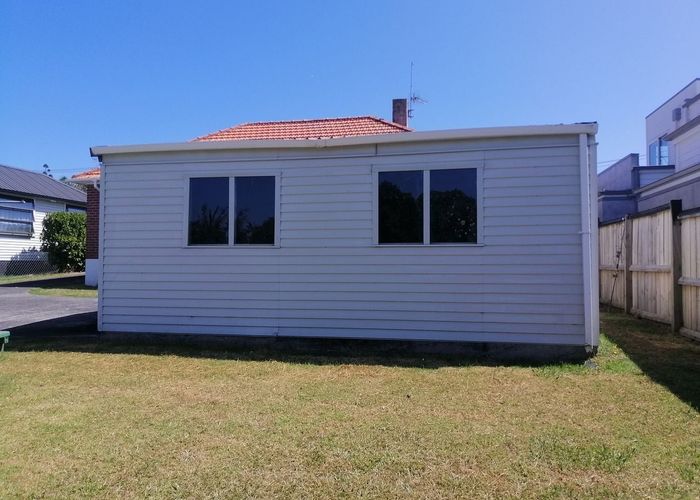  at 39 Regina Street, Westmere, Auckland City, Auckland