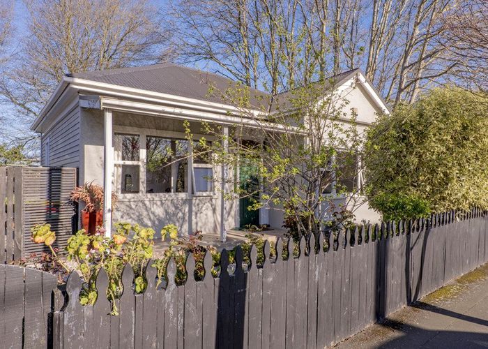  at 18 Olliviers Road, Phillipstown, Christchurch City, Canterbury