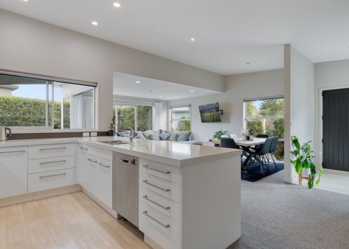  at 11 Aubrey Way, Brookfield, Tauranga