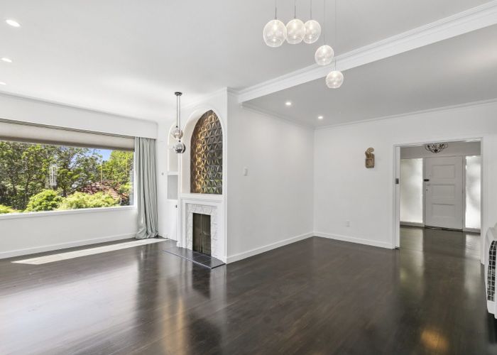  at 11 Easdale Street, Kelburn, Wellington