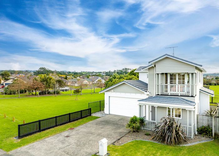  at 4 Mulvaney Crescent, Henderson, Auckland