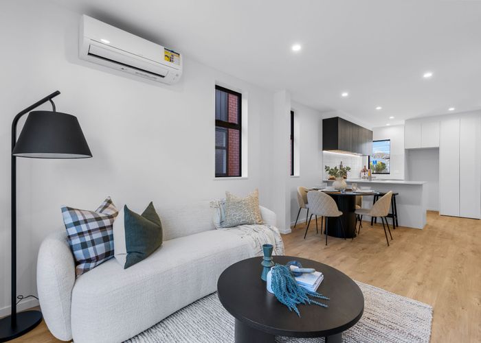  at 5/5 Donald Place, Merivale, Christchurch City, Canterbury