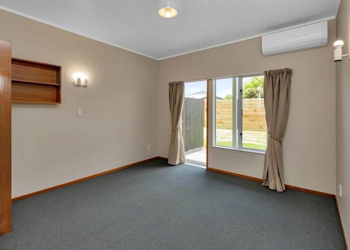  at 2/14 Old Onerahi Road, Onerahi, Whangarei, Northland