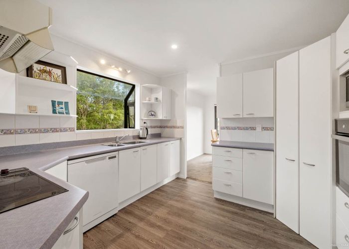  at 12 Emery Grove, Bayview, Auckland