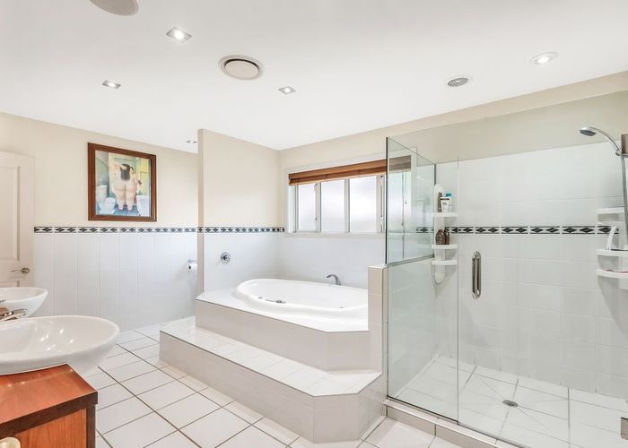  at 18 Lochmore Street, Bishopdale, Christchurch City, Canterbury