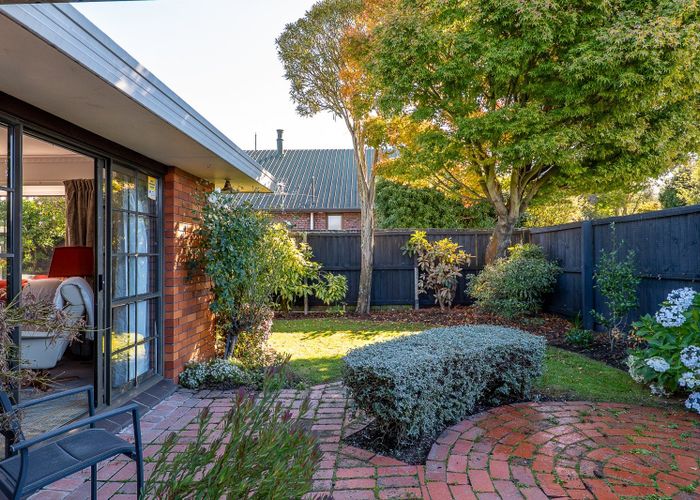  at 84B Memorial Avenue, Fendalton, Christchurch City, Canterbury