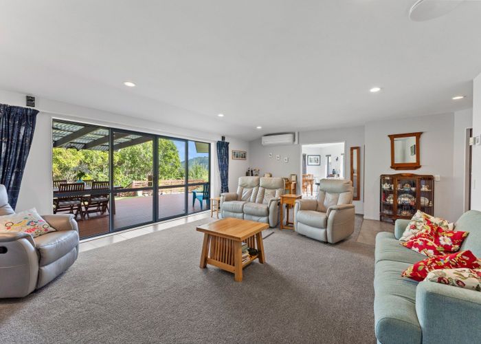  at 30 Mt Marua Drive, Timberlea, Upper Hutt