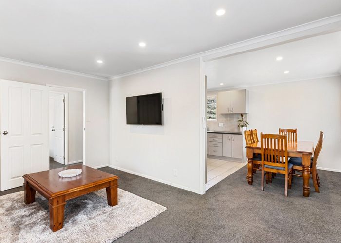  at 95 Everglade Drive, Totara Heights, Auckland