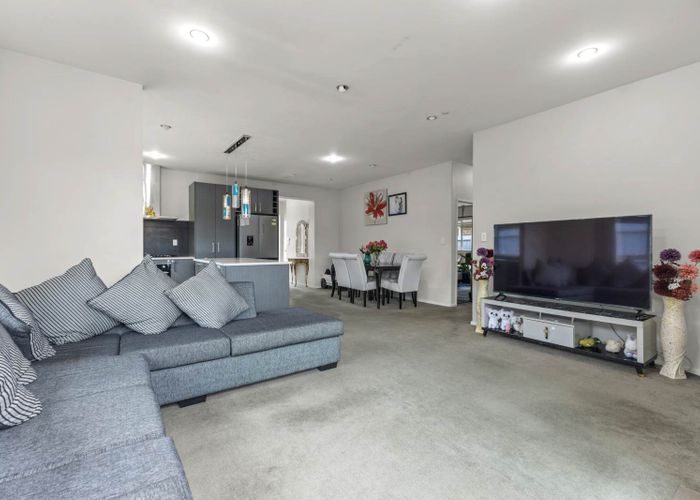  at 8  Dalray Avenue, Takanini, Papakura, Auckland