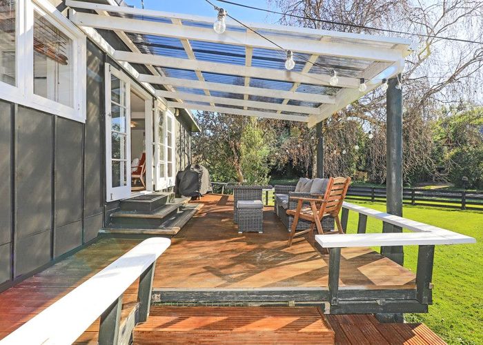  at 30 Gillies Crescent, Waimārama