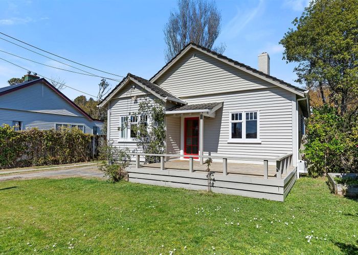  at 12 Pohutukawa Street, Woburn, Lower Hutt, Wellington