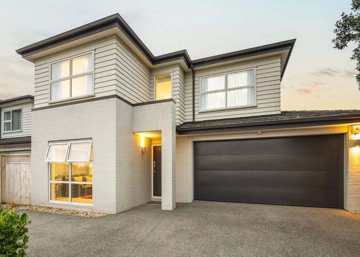  at 76 Stancombe Road, Flat Bush, Auckland
