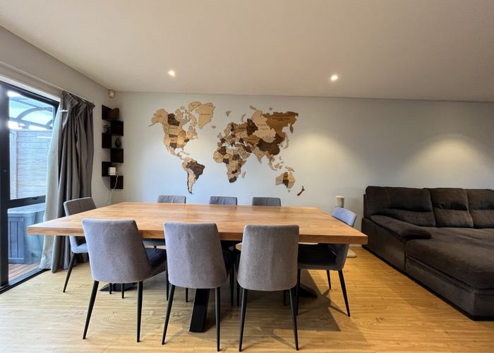  at 42 Bordeaux Parade, Te Atatu South, Waitakere City, Auckland