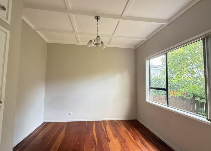  at 1/16 Reeves Road, Pakuranga, Auckland