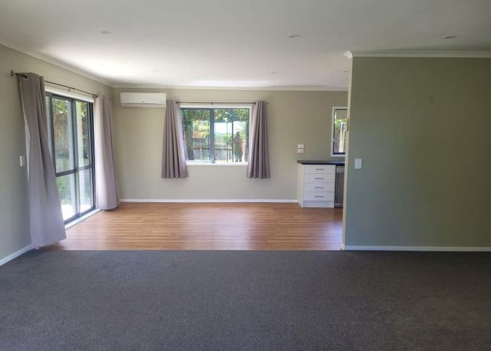  at 114 Ngamotu Road, Spotswood, New Plymouth