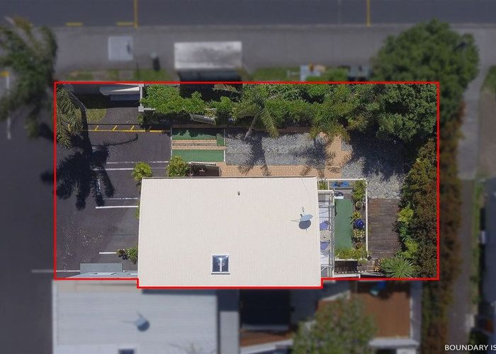  at 1a/268 Onewa Road, Birkenhead, North Shore City, Auckland