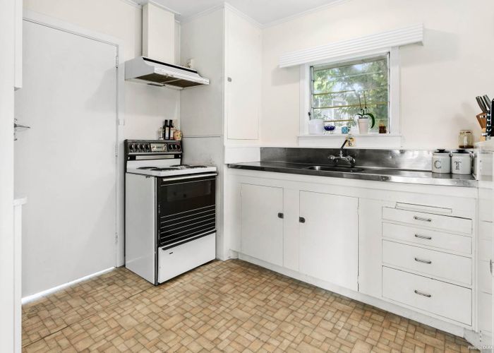  at 63 Buckley Road, Epsom, Auckland