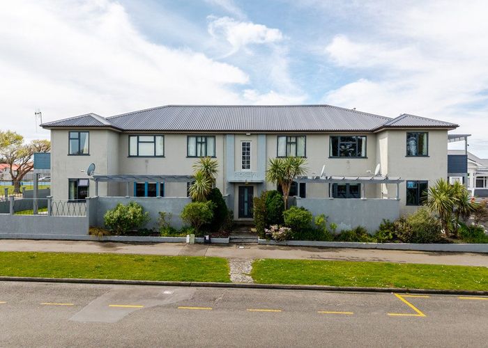  at 14, 16, 18 Freyberg Street, Roslyn, Palmerston North, Manawatu / Whanganui