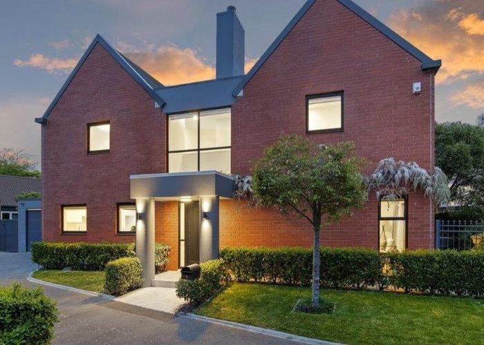  at 5 Haineswood Lane, Sockburn, Christchurch
