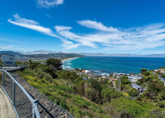  at 2L Clayton Street, Saint Clair, Dunedin, Otago
