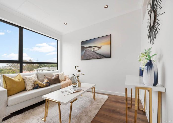  at Lot 5/31 Hill Crescent, New Lynn, Waitakere City, Auckland