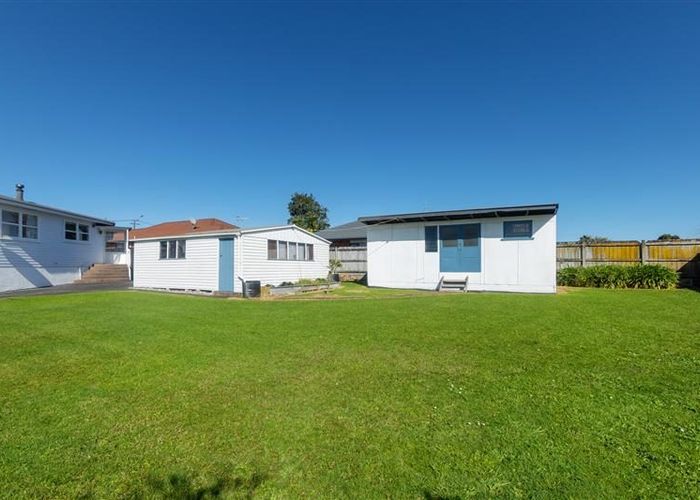  at 56 Orams Rd, Hill Park, Manukau City, Auckland