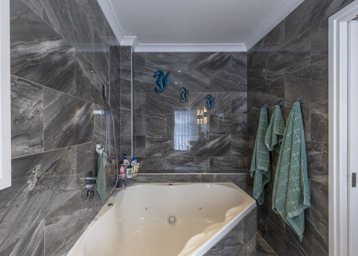  at 27 Glamis Avenue, Bell Block, New Plymouth, Taranaki