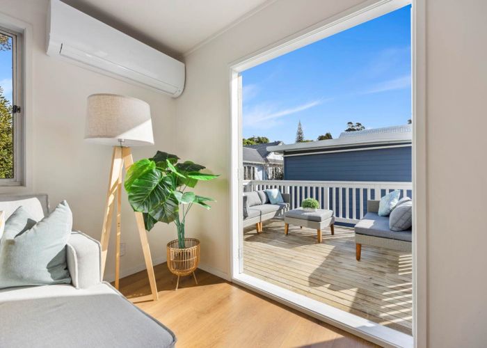  at 2/97 Paihia Road, One Tree Hill, Auckland City, Auckland