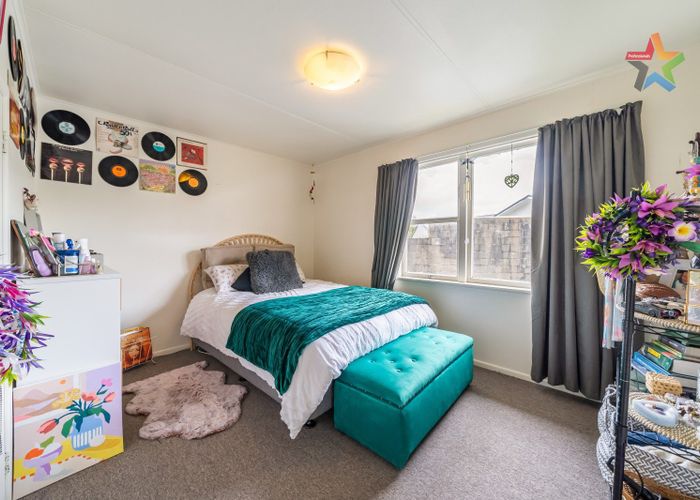  at 5 Longfellow Street, Trentham, Upper Hutt
