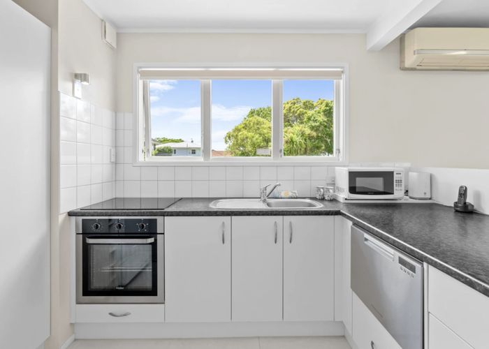  at 70 Sprott Road, Kohimarama, Auckland