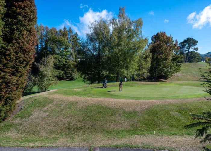  at 2/68 Kinloch Road, Kinloch, Taupō