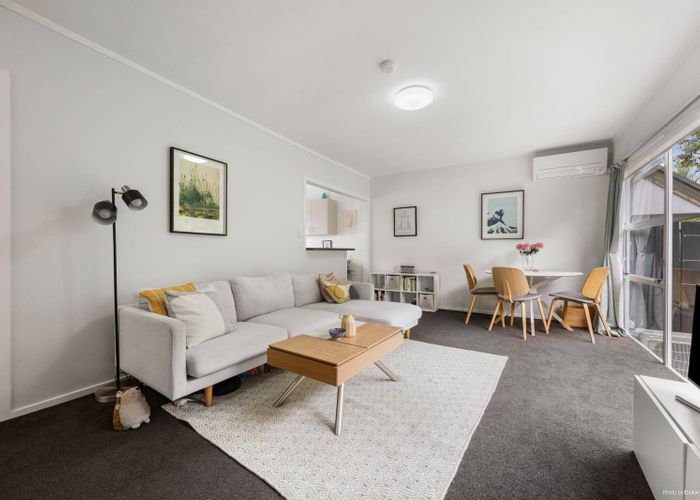  at 2/73 Ngatiawa Street, Onehunga, Auckland City, Auckland