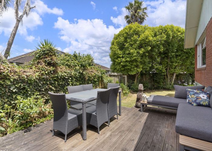  at 1/52 Wiseley Road, Hobsonville, Auckland