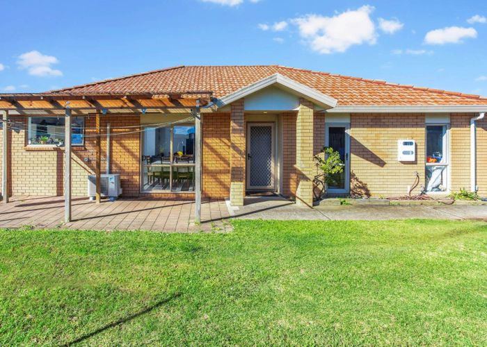 at 18 Jaylo Place, Mangere, Auckland
