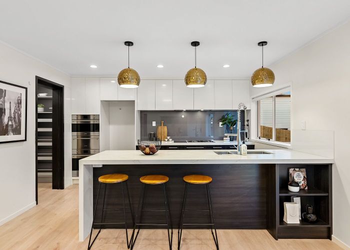  at 42 Grenada Avenue, Forrest Hill, North Shore City, Auckland