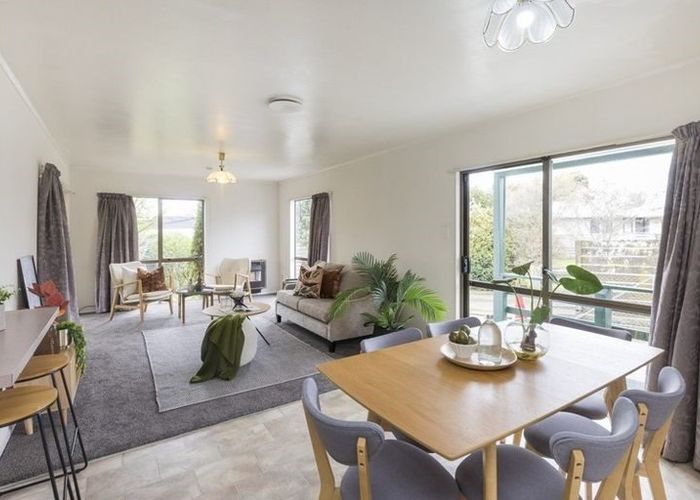  at 14 Meadowbrook Drive, Cloverlea, Palmerston North