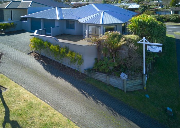  at 2/94 Harvey Street, Waipahihi, Taupo, Waikato