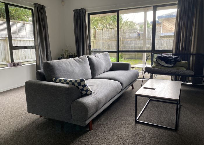  at 1/31 Lucienne Drive, Ranui, Waitakere City, Auckland