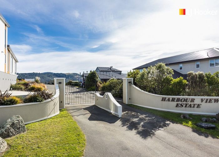  at 333 Highcliff Road, Highcliff, Dunedin