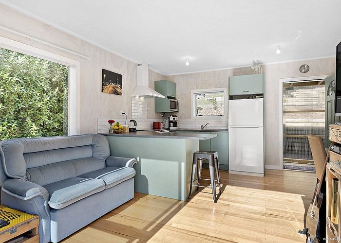  at 46 Rewa Road, Maraetai, Auckland