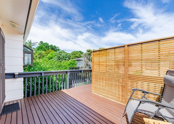  at 6 Gates Road, Waikanae Beach, Waikanae